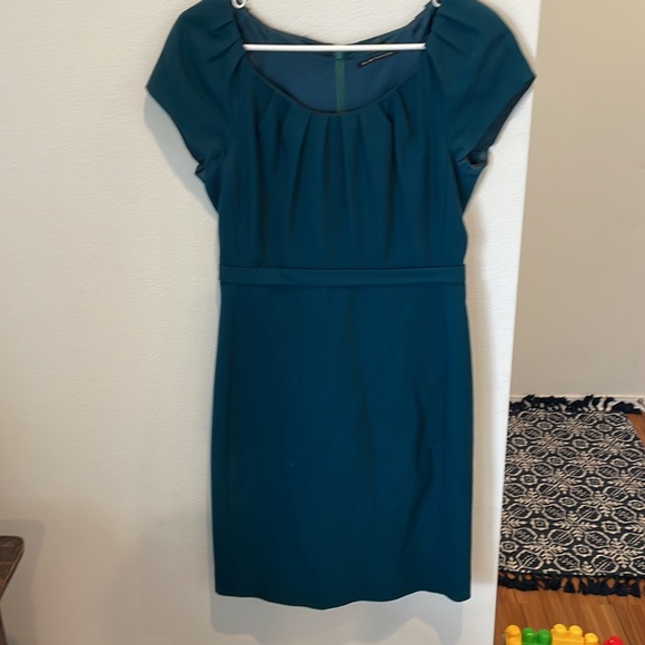 Elie Tahari dress - Picture 3 of 7